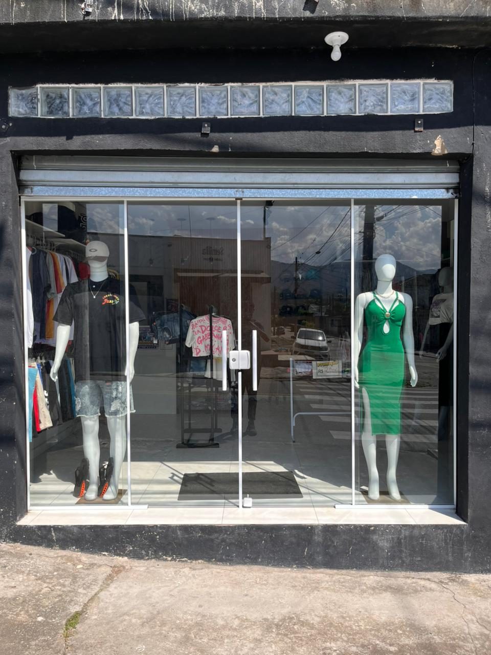 Portas e Divisórias de Vidro