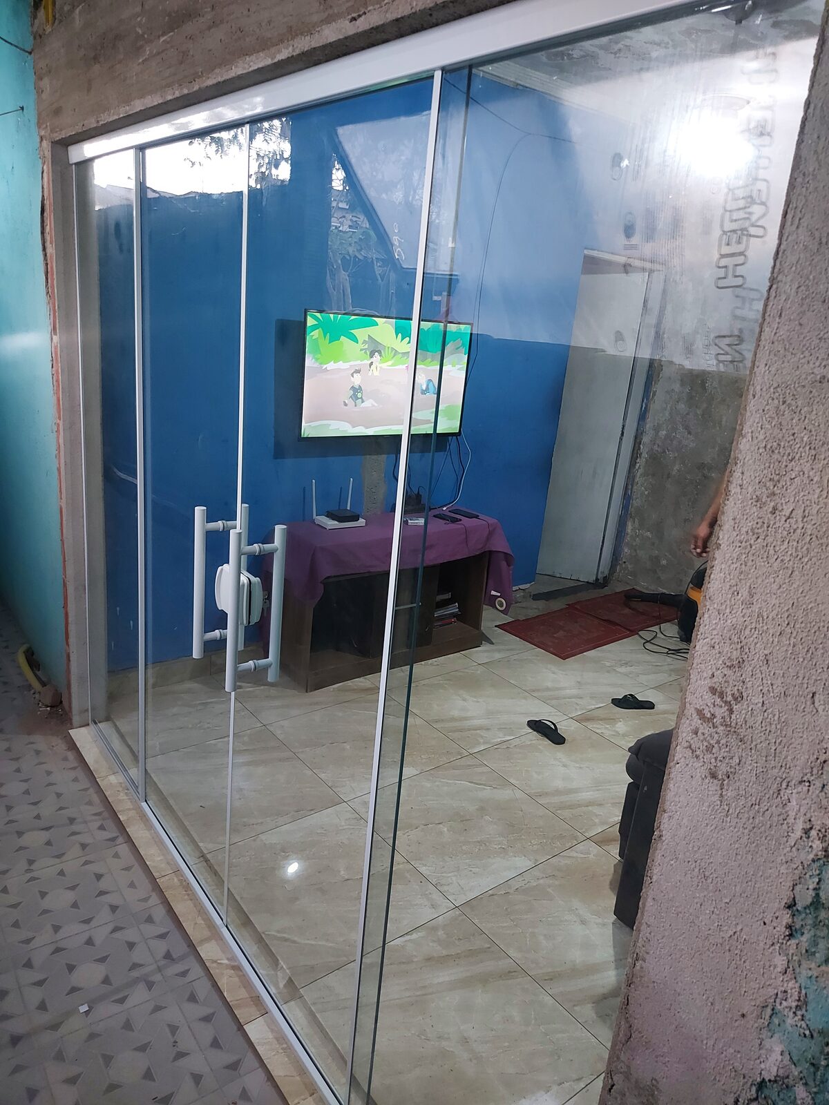 Portas e Divisórias de Vidro