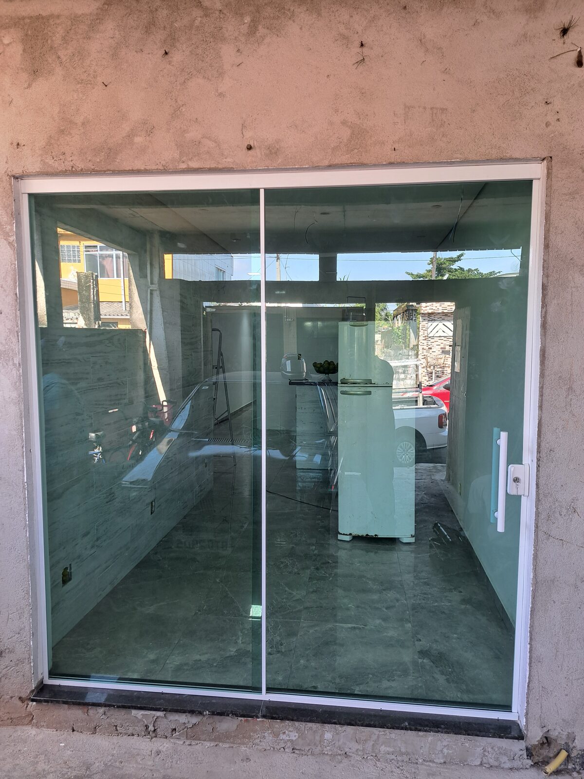 Portas e Divisórias de Vidro