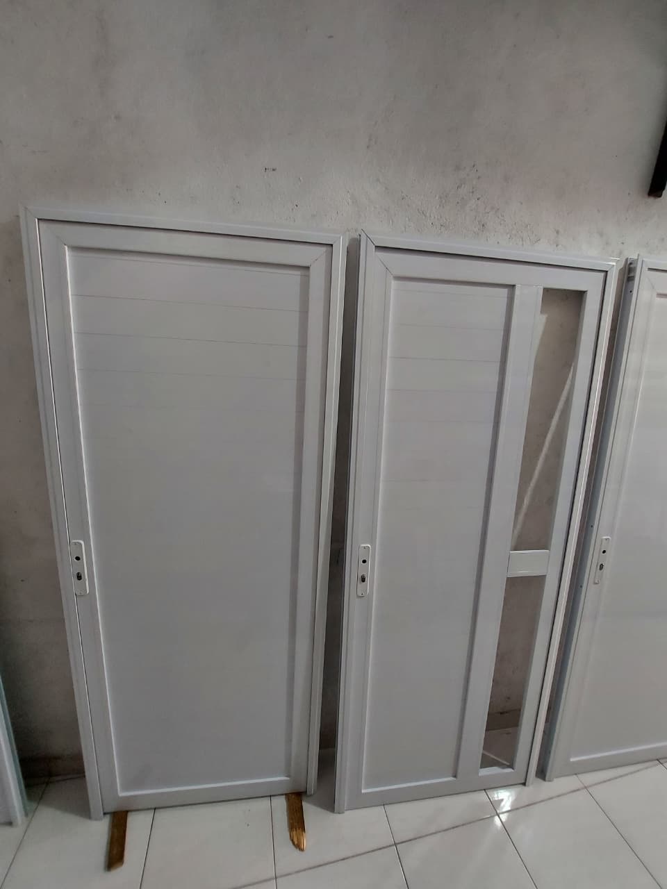 Portas e Grades de Alumínio