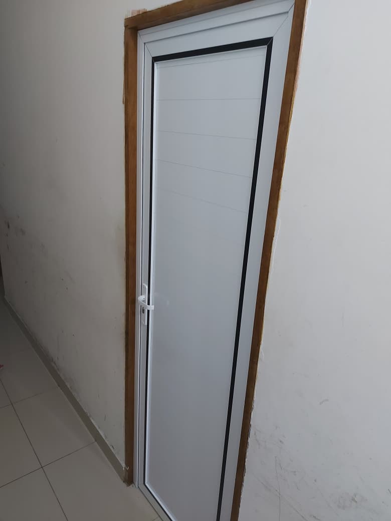 Portas e Grades de Alumínio